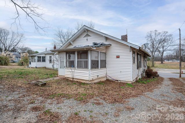 2784 E Nc 27 Highway, Lincolnton, NC 28092