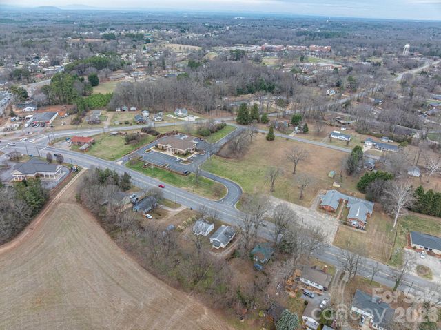 2784 E Nc 27 Highway, Lincolnton, NC 28092