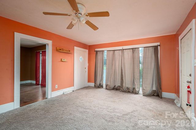 2784 E Nc 27 Highway, Lincolnton, NC 28092