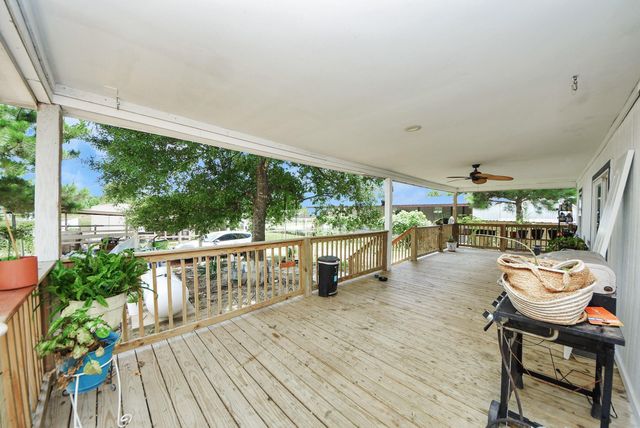 274 Road 5252, Cleveland, TX 77327