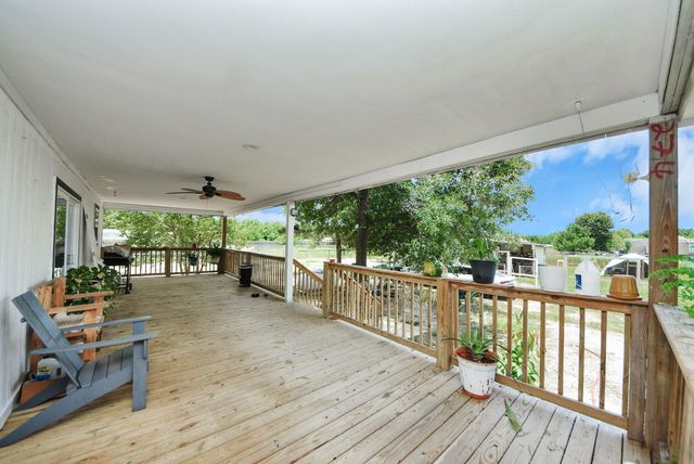274 Road 5252, Cleveland, TX 77327