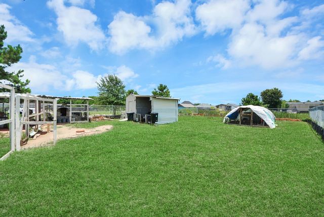 274 Road 5252, Cleveland, TX 77327