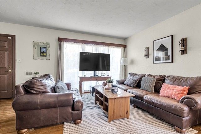 4538 Merrill, Riverside, CA 92506