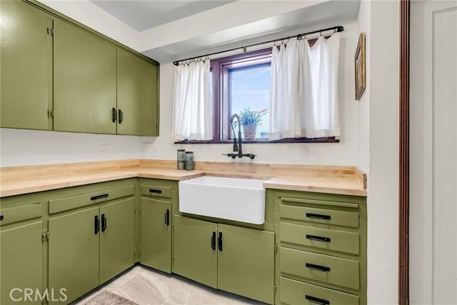 4538 Merrill, Riverside, CA 92506