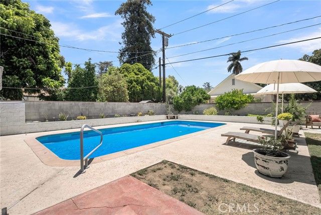 4538 Merrill, Riverside, CA 92506