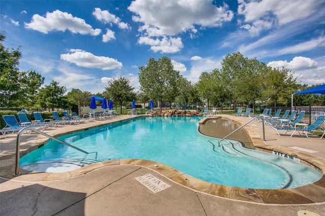 9920 Marthas Vineyard Circle, Providence Village, TX 76227