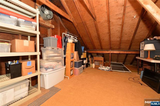 140 Manhattan Avenue, Waldwick, NJ 07463