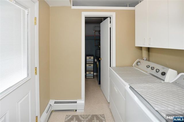 140 Manhattan Avenue, Waldwick, NJ 07463