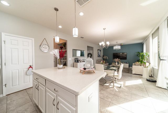 2542 NOUVEAU WAY, Kissimmee, FL 34741