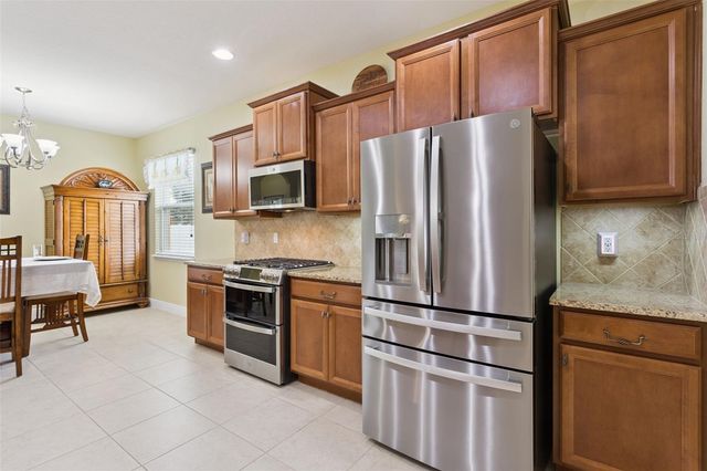 1425 AVILA AVE, Deltona, FL 32725