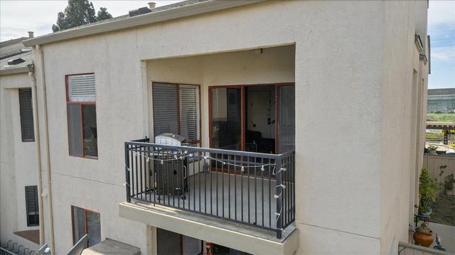 2400 N Main Street F, Salinas, CA 93906