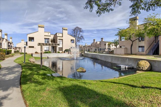 2400 N Main Street F, Salinas, CA 93906