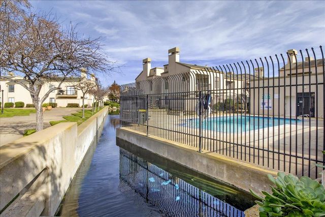 2400 N Main Street F, Salinas, CA 93906