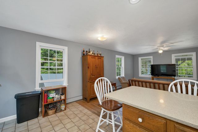 19 Vonhurst Road, Moultonborough, NH 03254