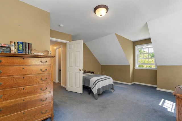 19 Vonhurst Road, Moultonborough, NH 03254
