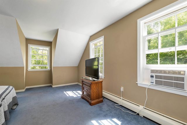 19 Vonhurst Road, Moultonborough, NH 03254