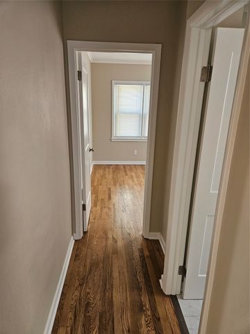 3901 Lower Beaver Road, Des Moines, IA 50310