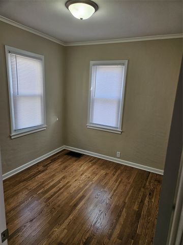 3901 Lower Beaver Road, Des Moines, IA 50310