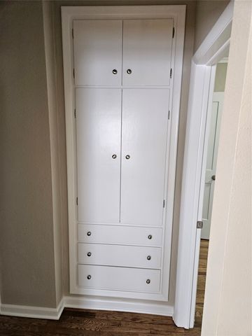 3901 Lower Beaver Road, Des Moines, IA 50310