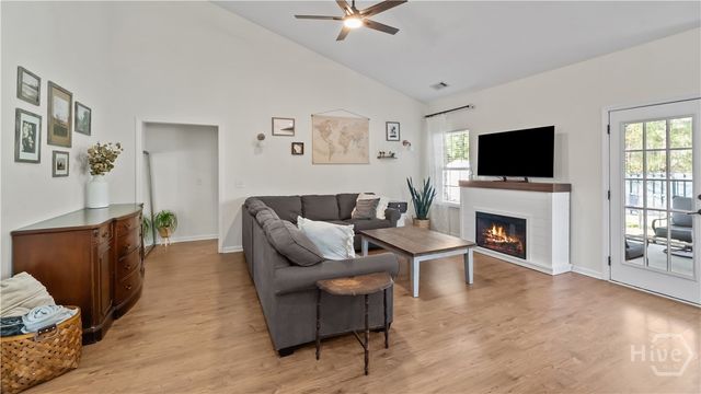 1696 Garden Hills Loop, Richmond Hill, GA 31324