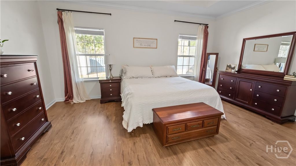 Image 20 of property listing at 1696 Garden Hills Loop, Richmond Hill, GA 31324
