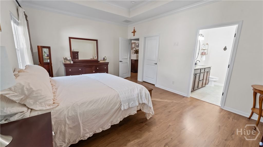 Image 21 of property listing at 1696 Garden Hills Loop, Richmond Hill, GA 31324