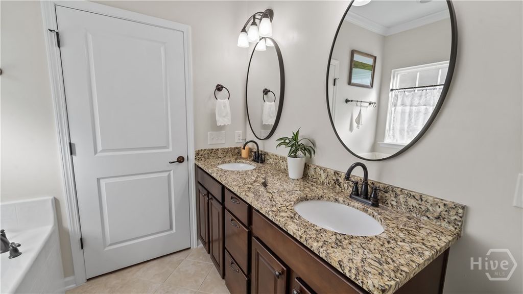Image 24 of property listing at 1696 Garden Hills Loop, Richmond Hill, GA 31324