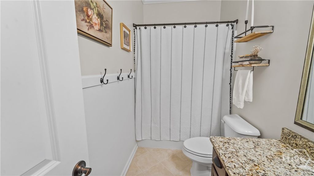Image 34 of property listing at 1696 Garden Hills Loop, Richmond Hill, GA 31324