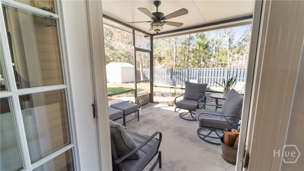 Image 40 of property listing at 1696 Garden Hills Loop, Richmond Hill, GA 31324