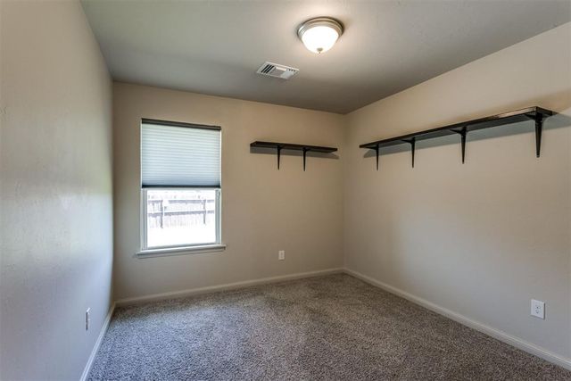 1780 Gladington Court, Newcastle, OK 73065