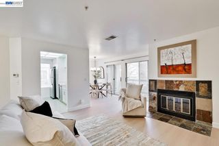 2709 Oak Rd G, Walnut Creek, CA 94597