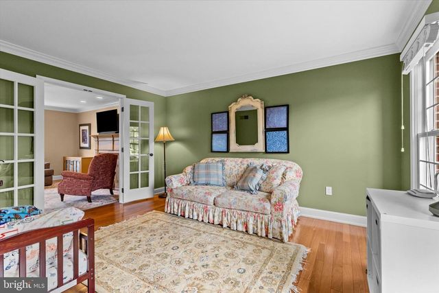 221 PUTTERS CIRCLE, Dillsburg, PA 17019