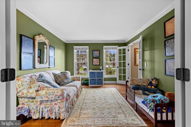221 PUTTERS CIRCLE, Dillsburg, PA 17019