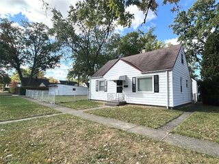25390 Briardale Avenue, Euclid, OH 44132