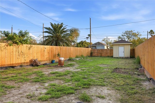 1147 Lolita St, Corpus Christi, TX 78416