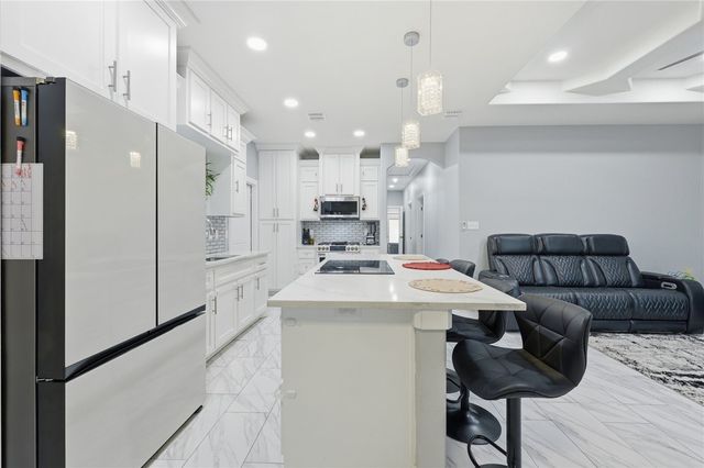 1147 Lolita St, Corpus Christi, TX 78416