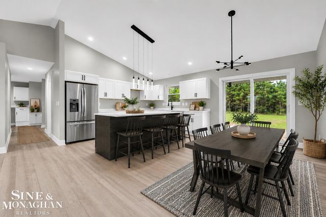 183 Nevada Avenue, Marysville, MI 48040