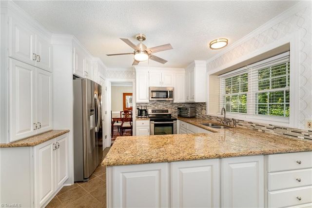 4804 Country Woods Lane, Greensboro, NC 27410