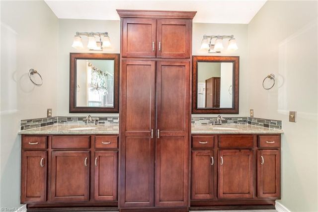 4804 Country Woods Lane, Greensboro, NC 27410