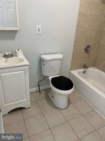 4009 BROWN ST, Philadelphia, PA 19104