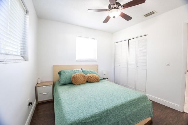 5763 Purdy Lane, West Palm Beach, FL 33415