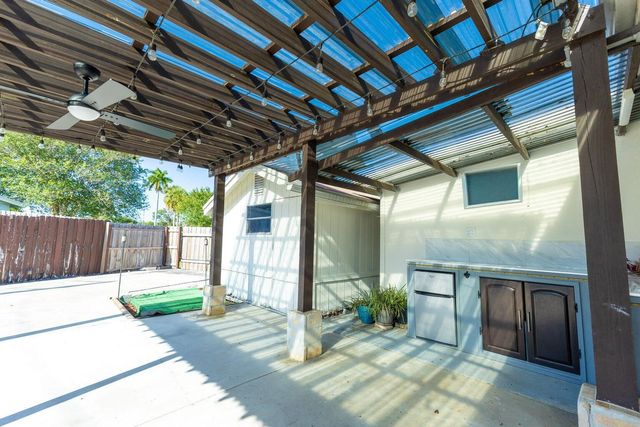 5763 Purdy Lane, West Palm Beach, FL 33415