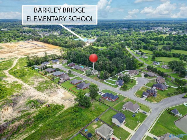 2902 Turtle Pond Lane, Hartselle, AL 35640