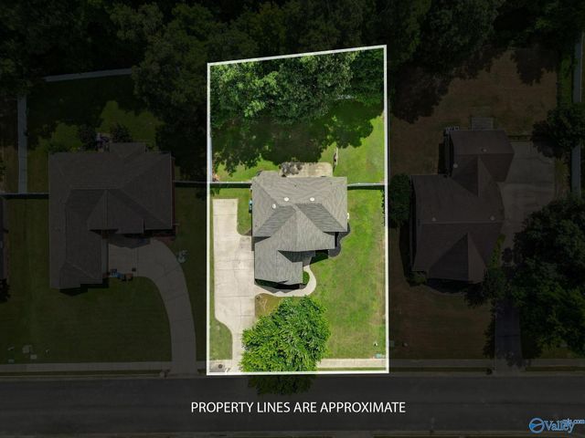 2902 Turtle Pond Lane, Hartselle, AL 35640