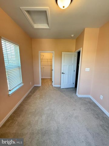 18157 RED MULBERRY RD, Dumfries, VA 22026