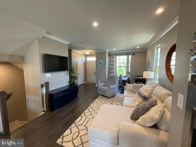 18157 RED MULBERRY RD, Dumfries, VA 22026