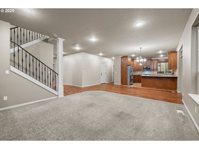 4648 Y St, Washougal, WA 98671