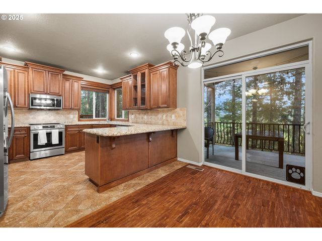 4648 Y St, Washougal, WA 98671