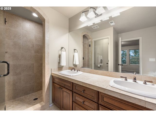 4648 Y St, Washougal, WA 98671