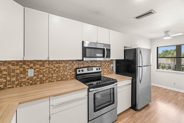 3001 SW 21st Terrace 282a, Delray Beach, FL 33445
